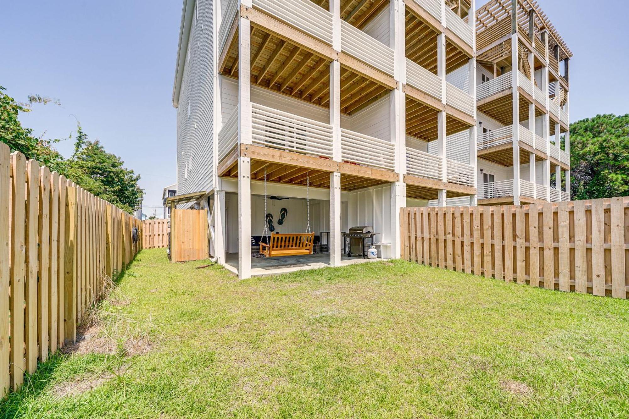 Carolina Beach Vacation Rental With Rooftop Terrace Exterior photo